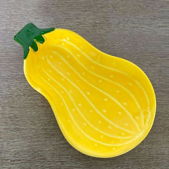 Vintage Avon 1984 Yellow Squash Plate Tray - Picture 1 of 3